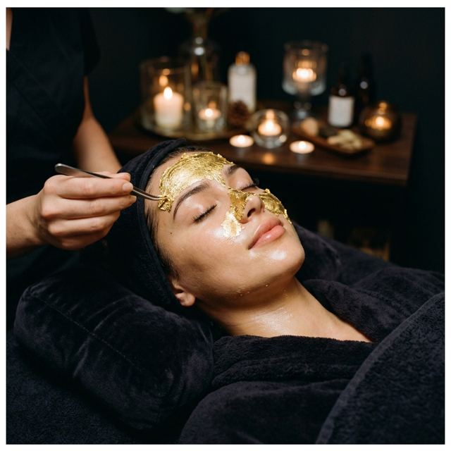 Radiant Woman's Beauty Bundle
